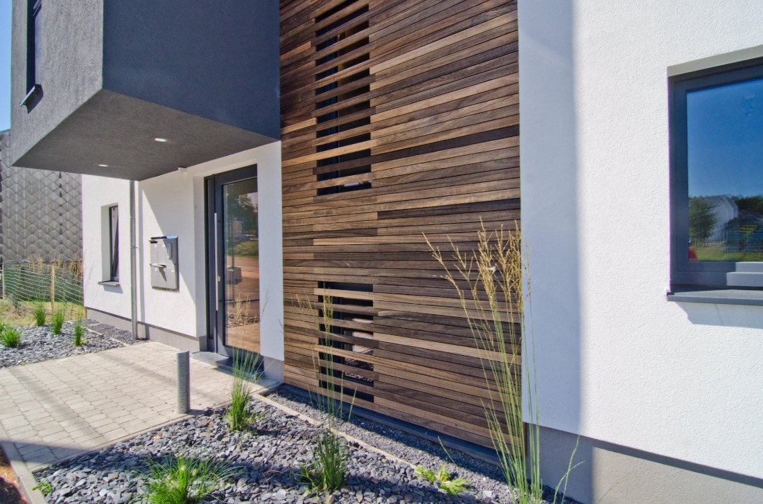 Jaya medienos lentos